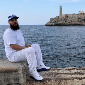 Meet your Posher, George